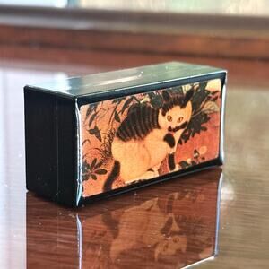 Vintage Mini Cat Trinket Box – Black Lacquered Box with Cat Artwork